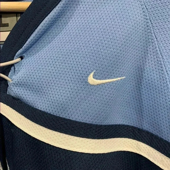 North Carolina Tar Heels Hockey Jersey - Picture 7 of 10